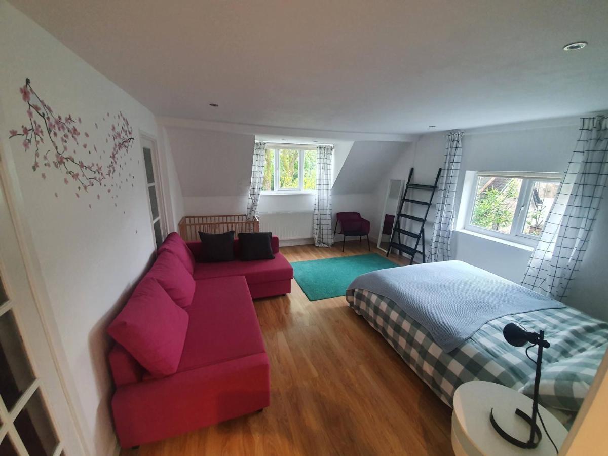 Beautiful House In The Heart Of A Golf Course. Apartment แมนเชสเตอร์ ภายนอก รูปภาพ